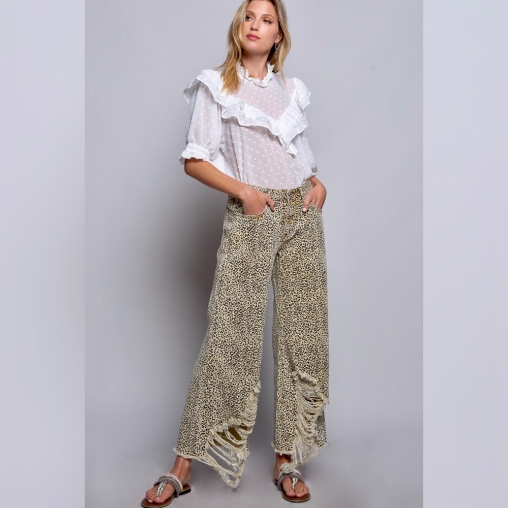 POL Swiss Dot Ruffle Mock Neck Blouse Half Sleeves Relaxed Fit - Picture 11 of 11